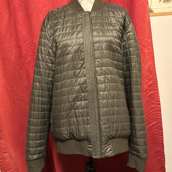 Lululemon Switch Over Bomber Jacket - Picture 5 of 8